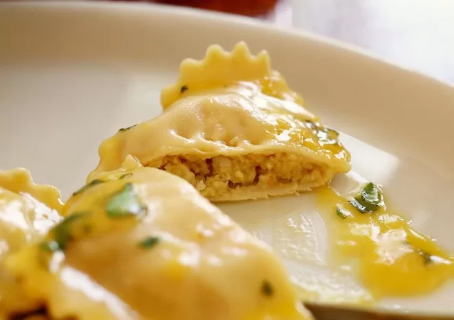 Ravioli di orata